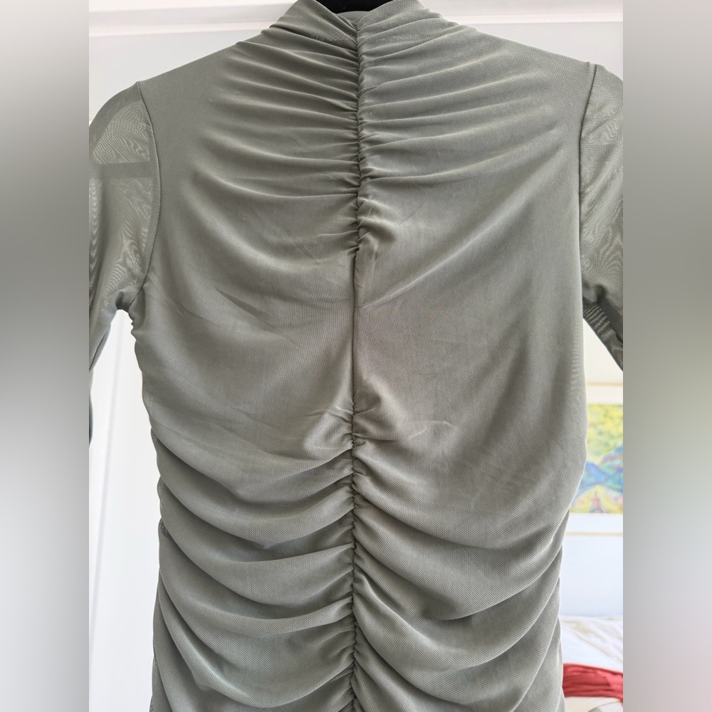 OLIVE GREEN DRESS - SMALL - Picture 2 of 3